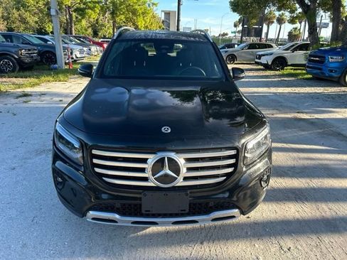 Used 2024 Mercedes-Benz GLB 250 image 15