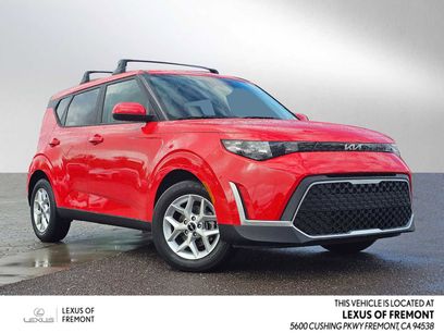 Used 2025 Kia Soul LX w/ LX Technology Package