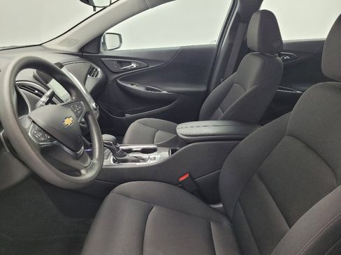Used 2024 Chevrolet Malibu LT image 17
