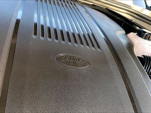 Used 2025 Land Rover Range Rover Long Wheelbase Autobiography image 40