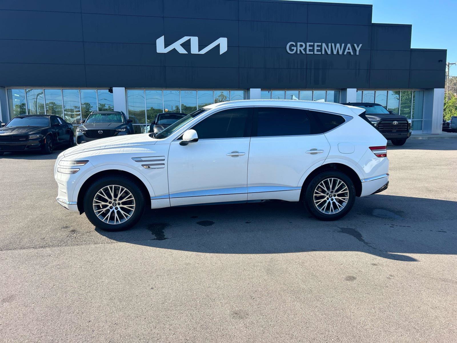 Used 2024 Genesis GV80 2.5T AWD/4WD image 6