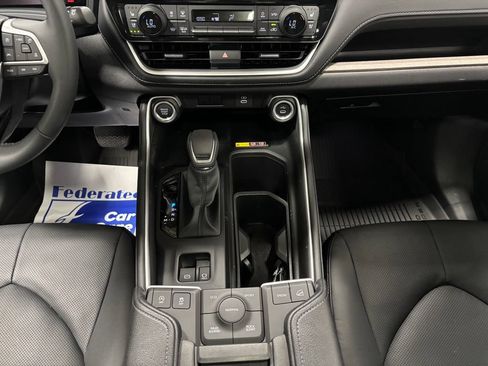 Used 2026 Toyota Grand Highlander AWD image 41
