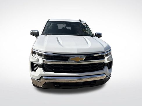 Used 2023 Chevrolet Silverado 1500 LT AWD/4WD image 6
