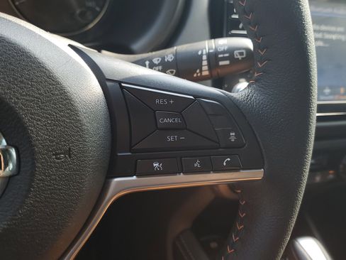 Certified 2021 Nissan Kicks SR w/ Interior Electronics Package image 23