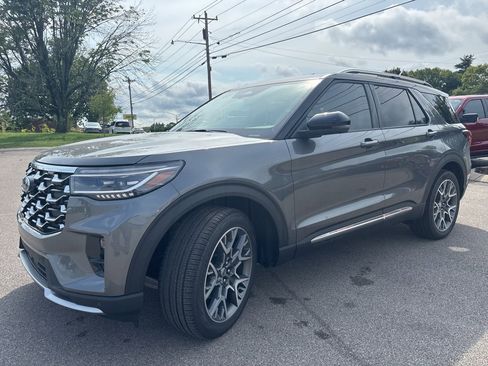 New 2025 Ford Explorer Platinum w/ Ultimate Package image 10