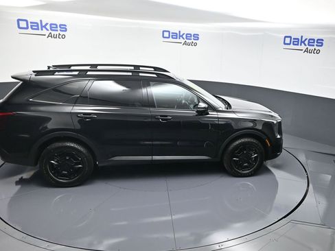 Certified 2025 Kia Sorento SX Prestige w/ Sage Leather Package image 60