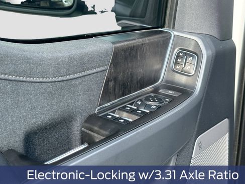 Used 2023 Ford F250 Lariat w/ Sport Appearance Package image 23