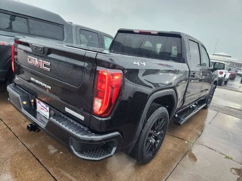 Used 2022 GMC Sierra 1500 Elevation AWD/4WD image 3