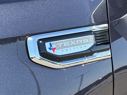 New 2026 GMC Sierra 1500 SLT image 29