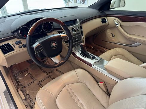 Used 2013 Cadillac CTS Performance w/ Performance Luxury Package image 16