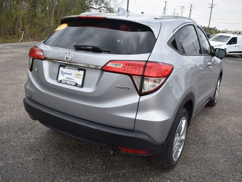 Used 2019 Honda HR-V EX image 3