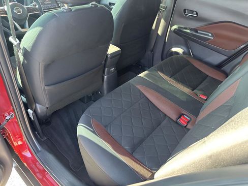 Used 2019 Nissan Kicks SR w/ Exterior Package image 20