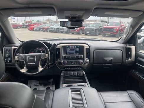 Used 2018 GMC Sierra 1500 Denali w/ Denali Ultimate Package image 21