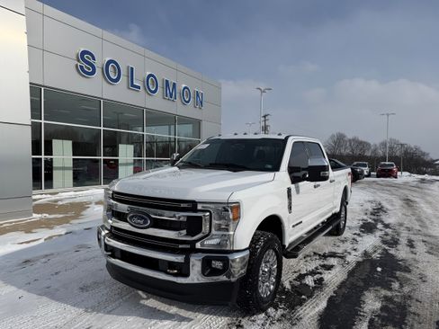 Certified 2022 Ford F250 XLT w/ XLT Premium Package image 2