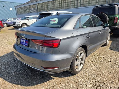 Used 2019 Audi A3 2.0T Premium FWD image 2