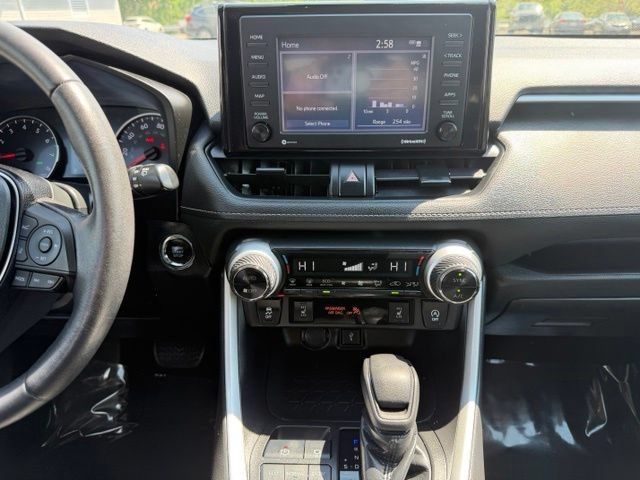 Used 2021 Toyota RAV4 XLE w/ Convenience Package AWD/4WD image 7