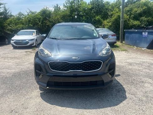 Used 2021 Kia Sportage LX w/ LX Fwd Popular Package image 2