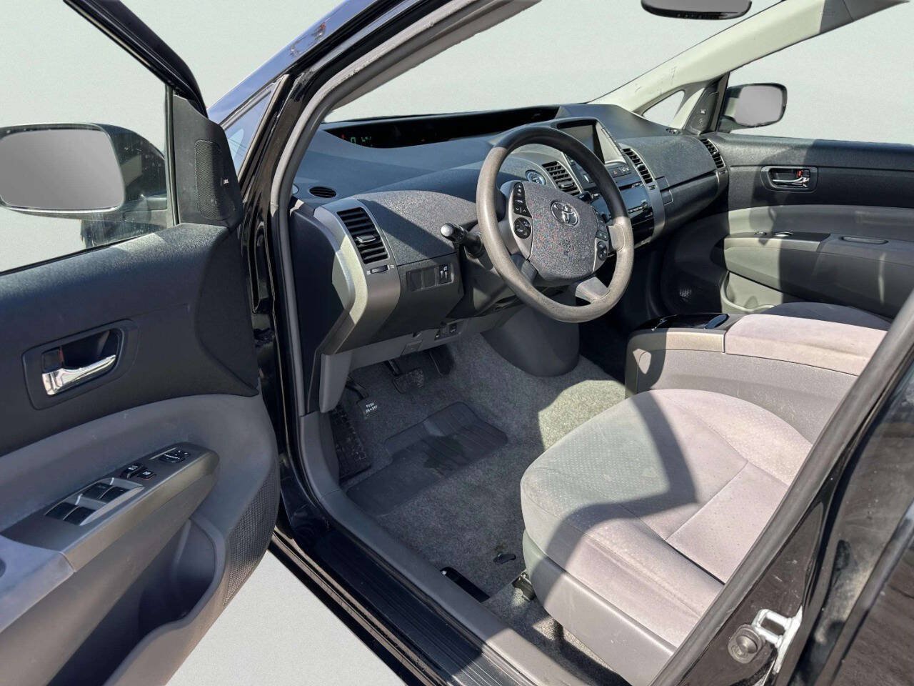 Used 2009 Toyota Prius w/ Pkg 5 FWD image 13