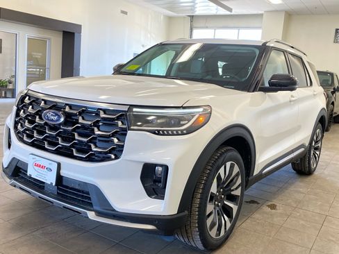 New 2026 Ford Explorer Platinum image 4