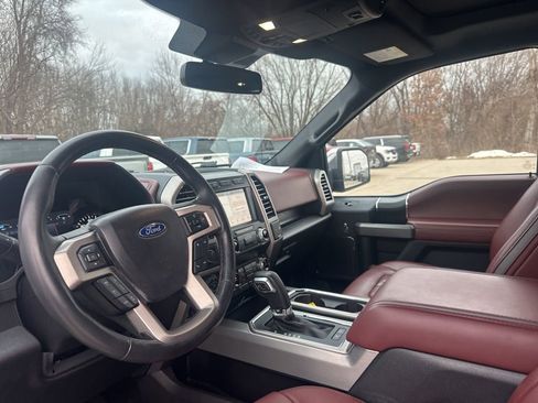Used 2019 Ford F150 Platinum w/ Equipment Group 701A Luxury image 17