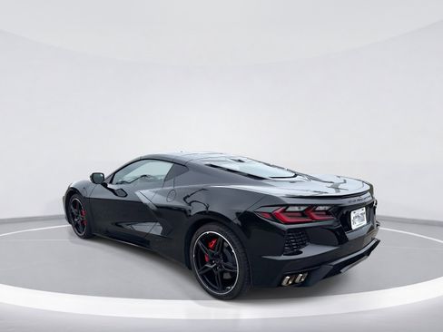 Used 2020 Chevrolet Corvette Stingray Premium Cpe w/ 3LT Preferred Equipment Group image 6