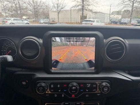 Used 2020 Jeep Gladiator Rubicon image 11