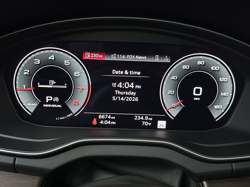 Used 2025 Audi Q5 2.0T Premium Plus AWD/4WD image 22