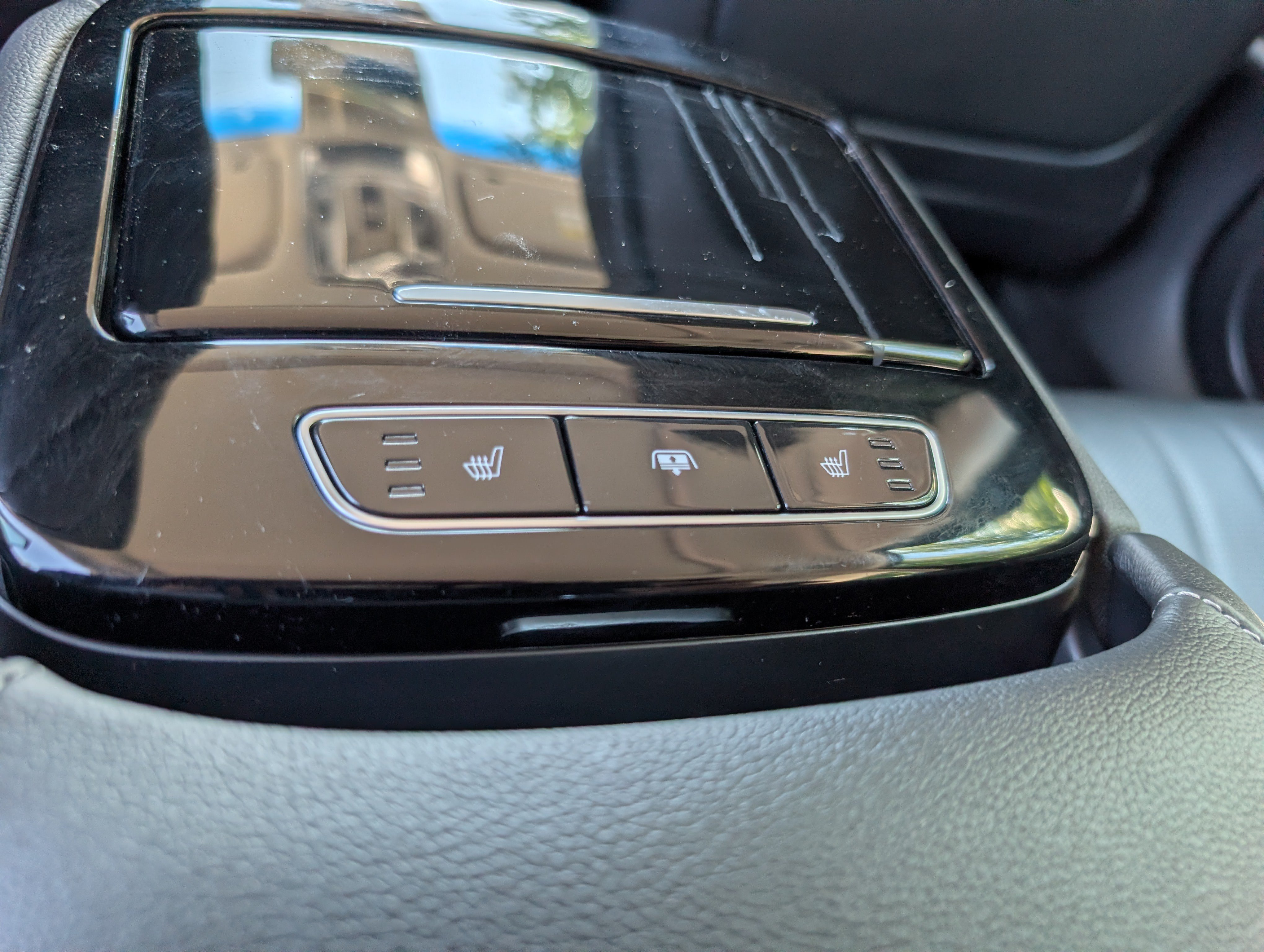 Used 2021 Genesis G80 3.5T AWD/4WD image 17