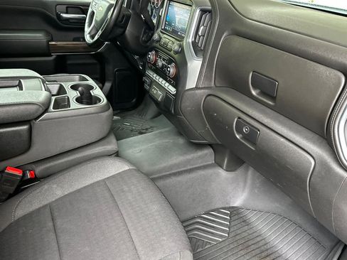 Used 2023 Chevrolet Silverado 2500 LT w/ Convenience Package image 16