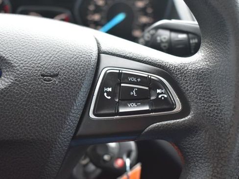 Used 2019 Ford Escape S image 20