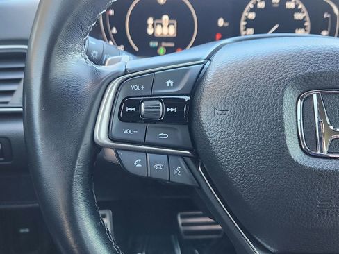 Used 2022 Honda Accord Sport image 9