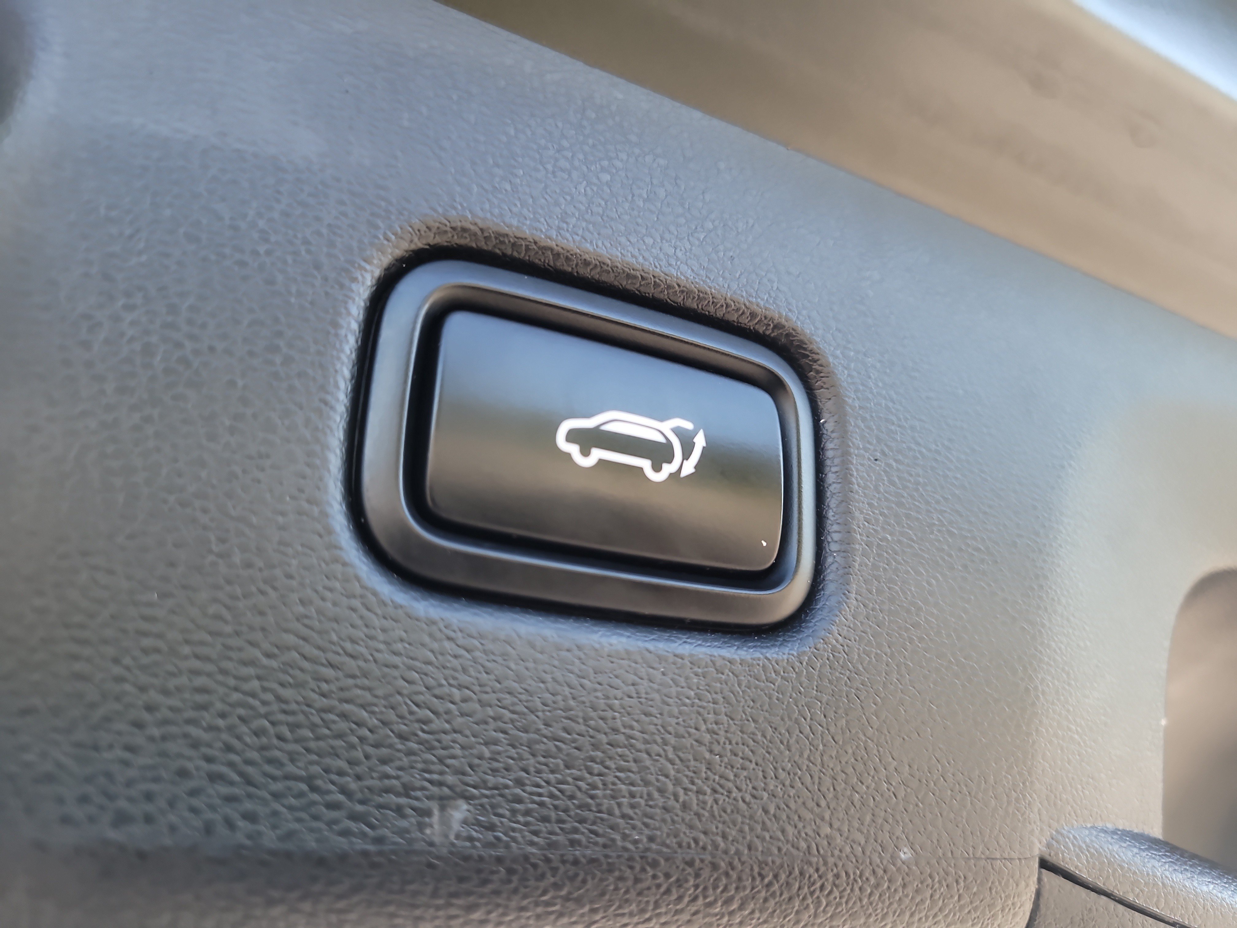Used 2025 Hyundai Tucson SEL FWD image 12