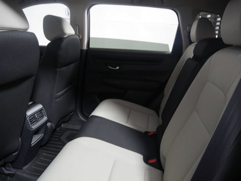 Used 2023 Honda CR-V EX image 13