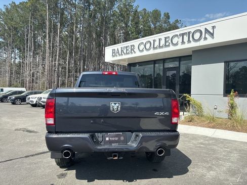 Used 2019 RAM 1500 Express w/ Express Value Package AWD/4WD image 8