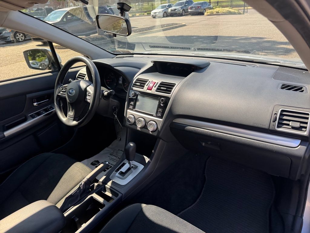 Used 2015 Subaru Crosstrek 2.0i Premium AWD/4WD image 16