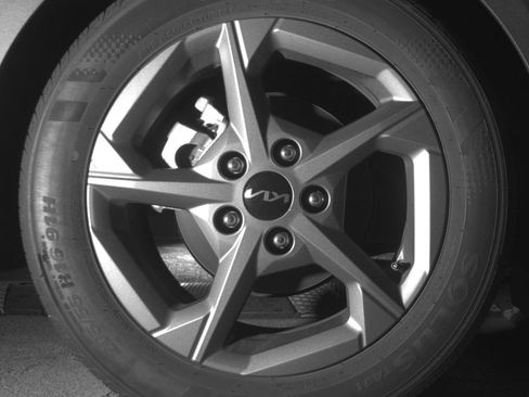 Used 2025 Kia K4 LXS image 15