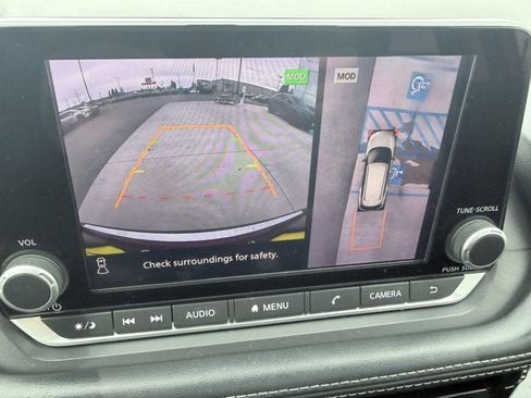 Certified 2023 Nissan Rogue SL image 11