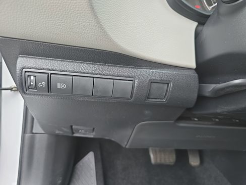 Certified 2022 Toyota Corolla LE image 26