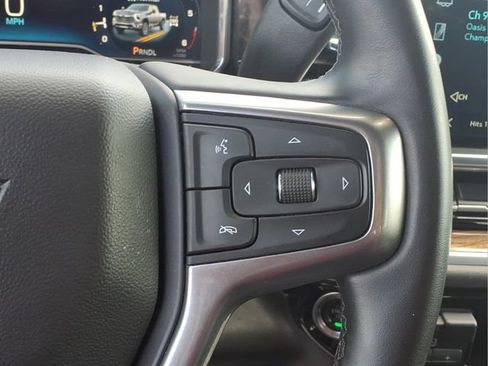 Used 2025 Chevrolet Silverado 2500 LT w/ Convenience Package AWD/4WD image 14