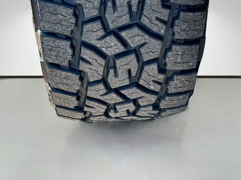 Used 2020 Toyota Tundra SR5 w/ SR5 Upgrade Package image 41