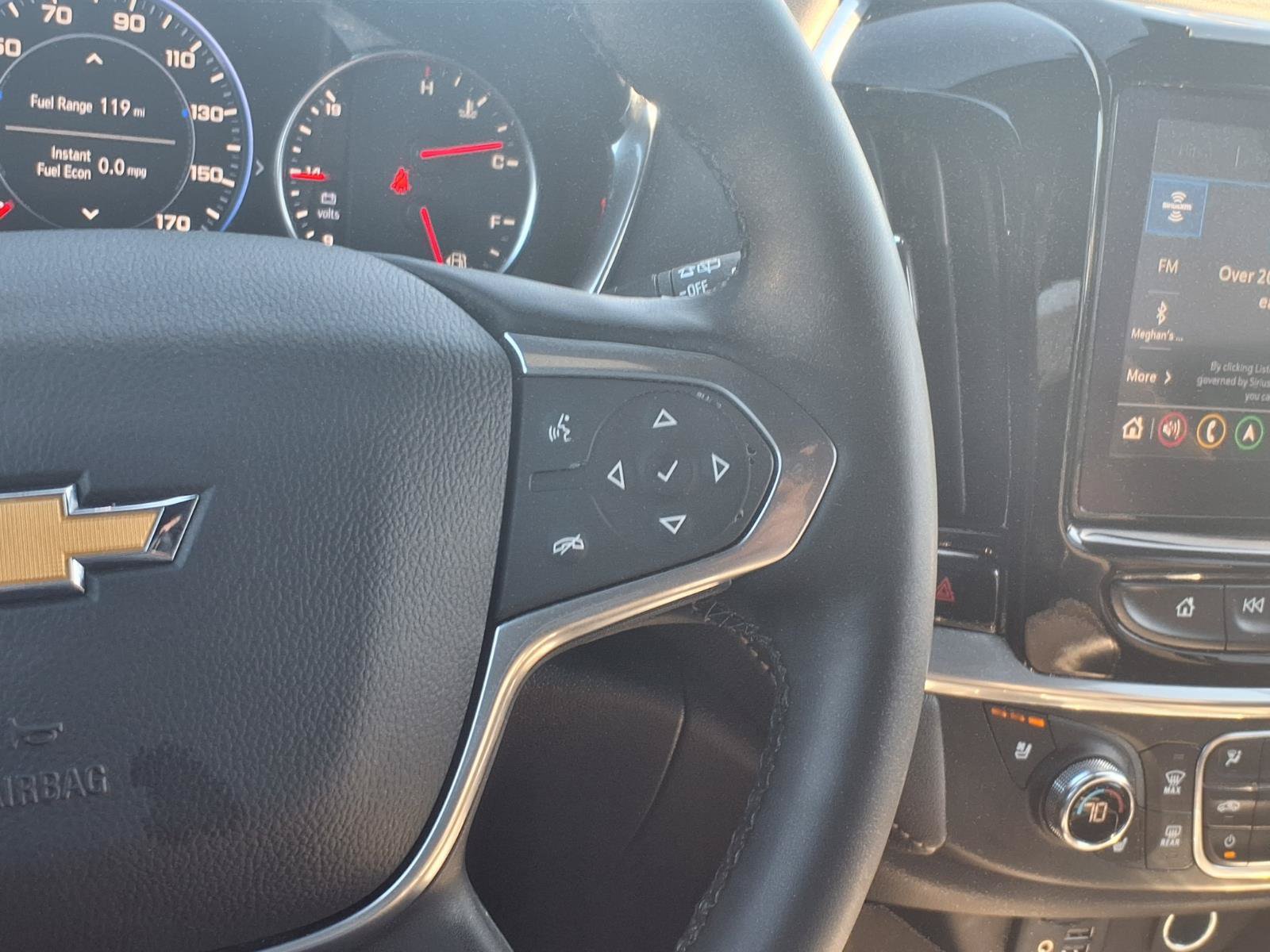 Used 2023 Chevrolet Traverse Premier FWD image 20