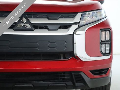 Used 2024 Mitsubishi Outlander Sport LE image 8