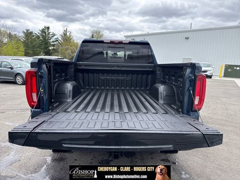 Used 2020 GMC Sierra 1500 Denali w/ Denali Ultimate Package AWD/4WD image 10