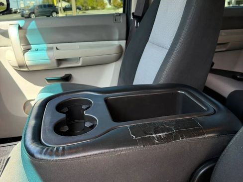 Used 2008 Chevrolet Silverado 1500 W/T w/ Towing Package image 24