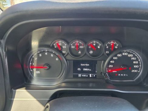 Used 2019 Chevrolet Silverado 1500 Custom Trail Boss w/ Custom Convenience Package AWD/4WD image 20
