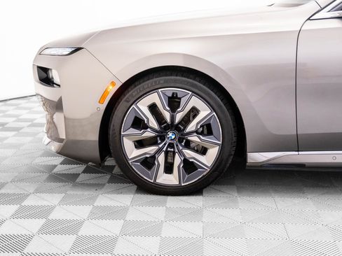 Certified 2023 BMW i7 xDrive60 w/ Executive Package 2 image 35