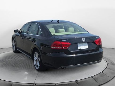 Used 2014 Volkswagen Passat TDI SE FWD image 3