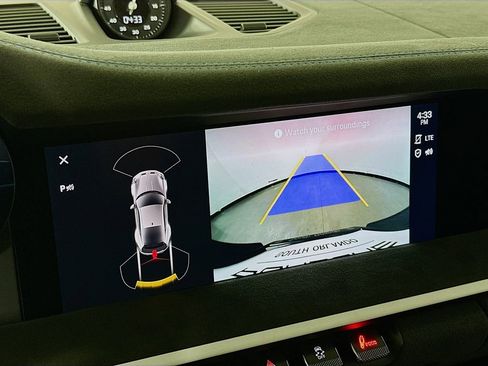 New 2023 Porsche 911 Dakar image 16