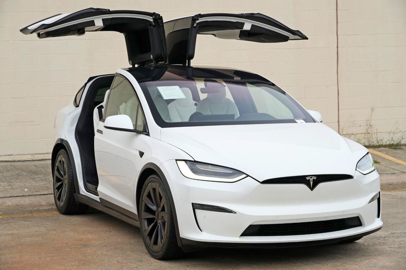 Used 2022 Tesla Model X AWD/4WD image 57