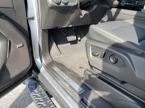 Used 2026 Chevrolet Tahoe Z71 w/ Comfort Package image 27